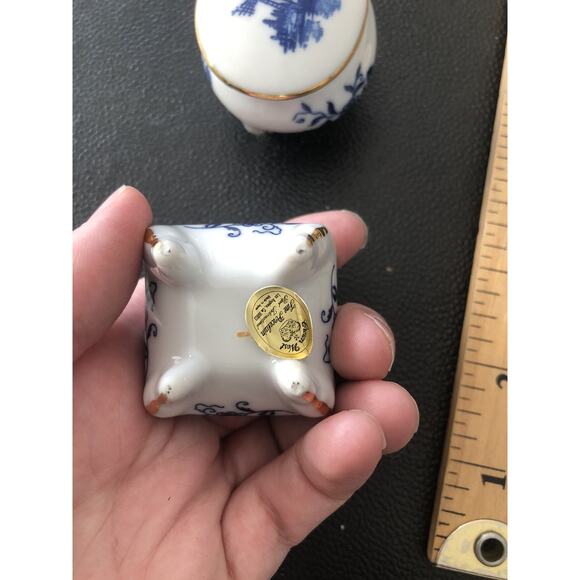 Vtg Crown West Hand Painted Footed Porcelain Trinket Boxes Set Dutch Windmill - Picture 5 of 9